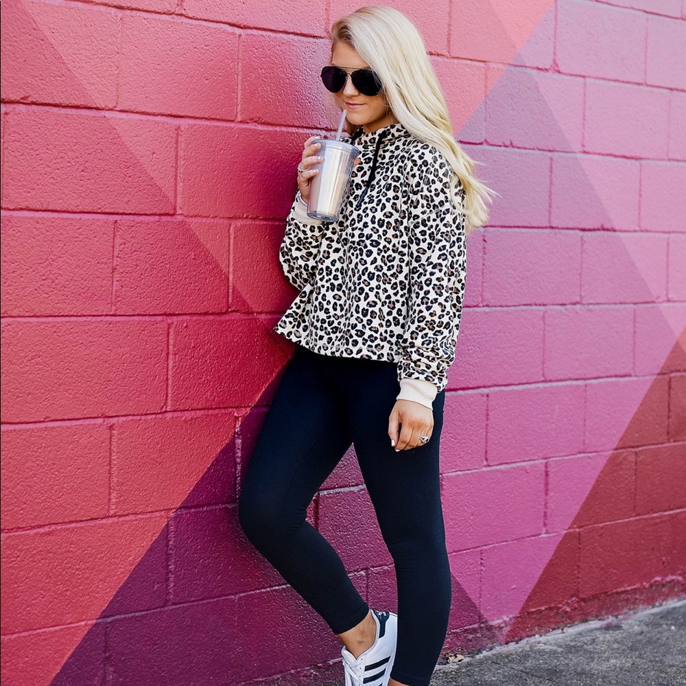 Cropped leopard hoodie